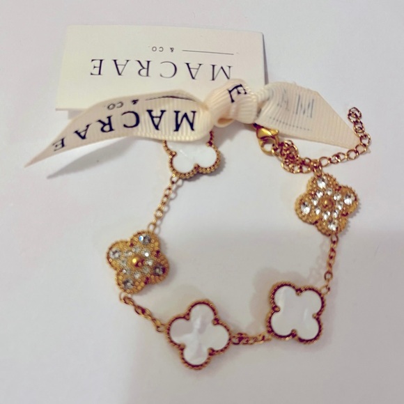 NWT Reversible Gold/White Clover Bracelet - Picture 5 of 8